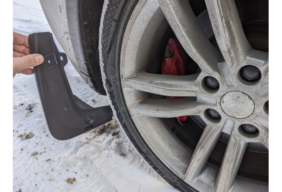 Бризковики для Tesla Model S до ресталу