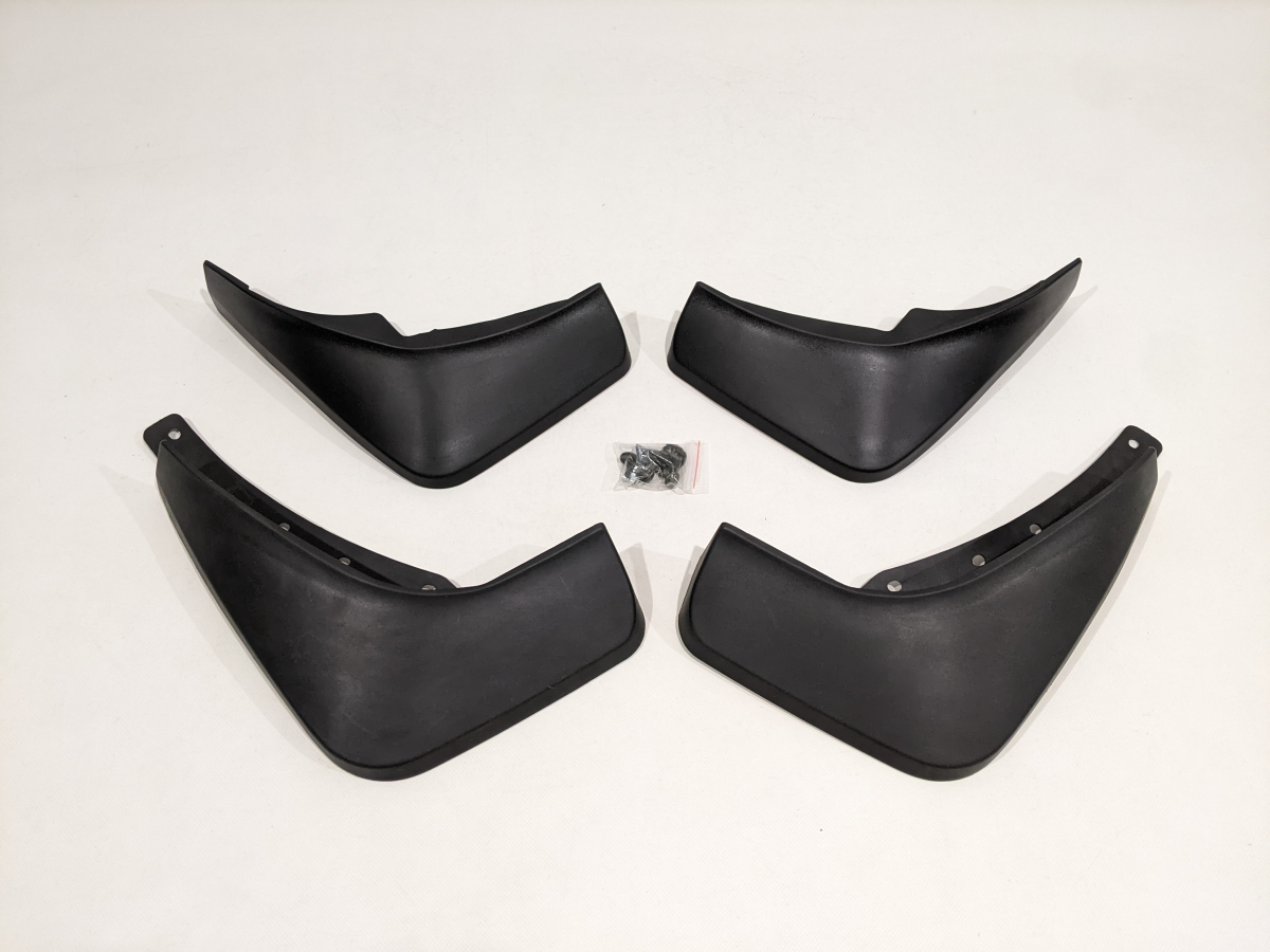 Бризговики для Volvo XC60 2018-> Бризговики для Volvo XC60 2018->