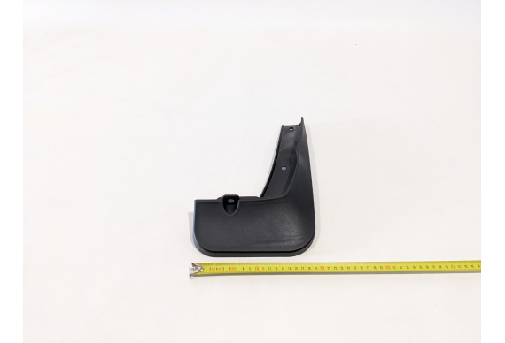 Бризковики для Mitsubishi Outlander 2022 -> Чорні розширювачі Бризковики для Mitsubishi Outlander 2022 -> Чорні розширювачі