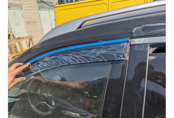 Дефлектори HAVOC накладні для Nissan Rogue/X-Trail 2014-2021 з Хромованим Молдингом