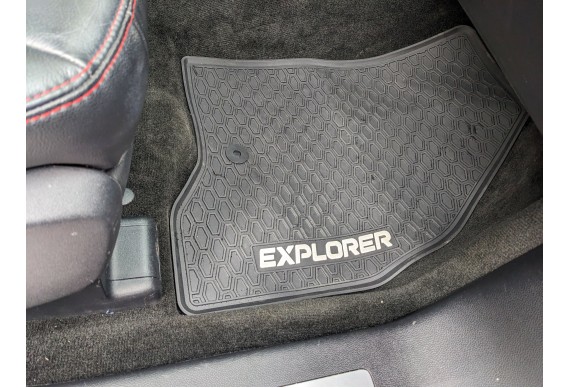 Ford Explorer з 2010 по 2019 Оригінальні килимки в салон HAVOC