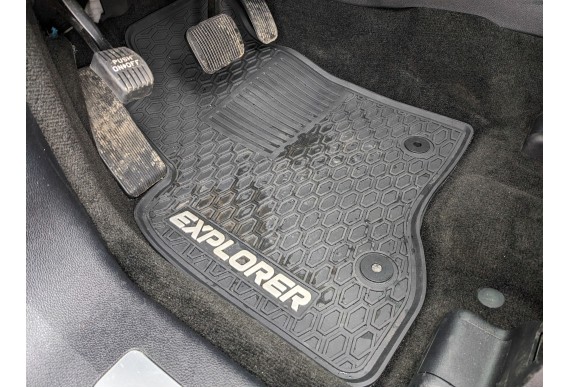 Ford Explorer з 2010 по 2019 Оригінальні килимки в салон HAVOC